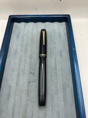 Lovely vintage parker victory - lovely,
